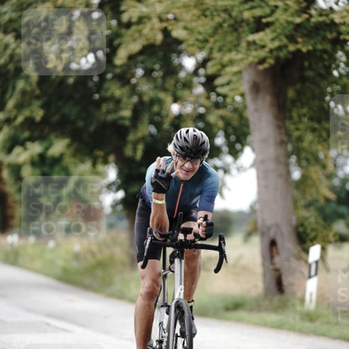 30.08.2026 - Elbe Triathlon Hamburg Michael Burmester http://msf.ph/oto/10073164 30.08.2026 10:30:07 Radfahren 768, 918, 1030 meine-sportfotos.de