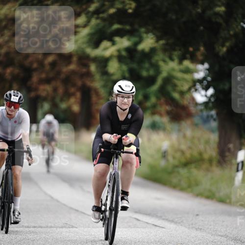 30.08.2026 - Elbe Triathlon Hamburg Michael Burmester http://msf.ph/oto/10073201 30.08.2026 10:30:43 Radfahren 604, 780, 838, 926, 1037, 1061 meine-sportfotos.de