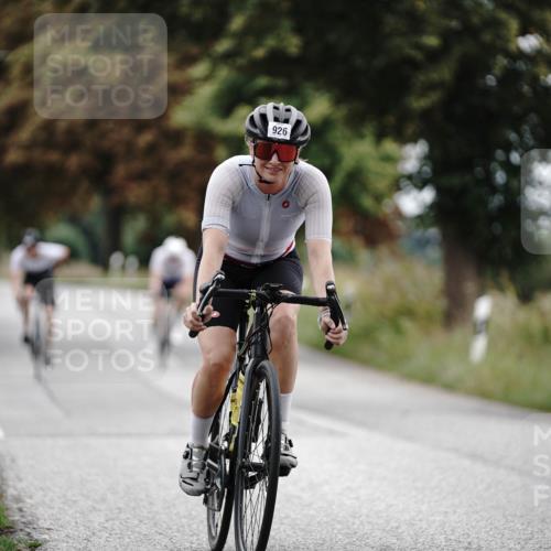 30.08.2026 - Elbe Triathlon Hamburg Michael Burmester http://msf.ph/oto/10073206 30.08.2026 10:30:44 Radfahren 780, 838, 926, 1037, 1061 meine-sportfotos.de