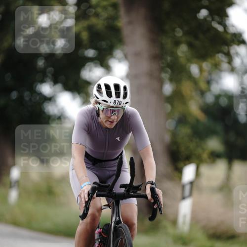 30.08.2026 - Elbe Triathlon Hamburg Michael Burmester http://msf.ph/oto/10073238 30.08.2026 10:34:56 Radfahren 870 meine-sportfotos.de