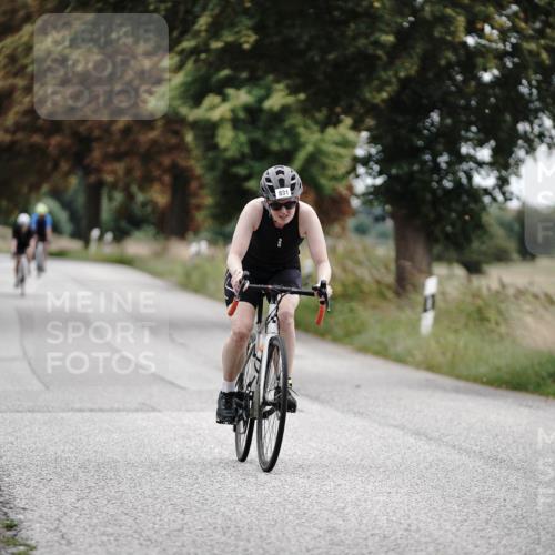 30.08.2026 - Elbe Triathlon Hamburg Michael Burmester http://msf.ph/oto/10073268 30.08.2026 10:35:31 Radfahren 568, 831, 864 meine-sportfotos.de