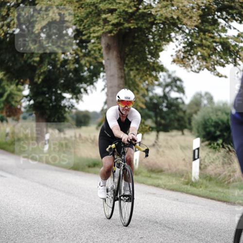 30.08.2026 - Elbe Triathlon Hamburg Michael Burmester http://msf.ph/oto/10074331 30.08.2026 10:46:52 Radfahren 849, 1058, 1154, 1227 meine-sportfotos.de