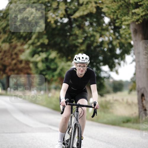 30.08.2026 - Elbe Triathlon Hamburg Michael Burmester http://msf.ph/oto/10074335 30.08.2026 10:47:00 Radfahren 849, 923, 980 meine-sportfotos.de