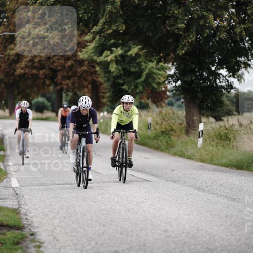 30.08.2026 - Elbe Triathlon Hamburg Michael Burmester http://msf.ph/oto/10074338 30.08.2026 10:47:05 Radfahren 518, 906, 923, 980, 997 meine-sportfotos.de
