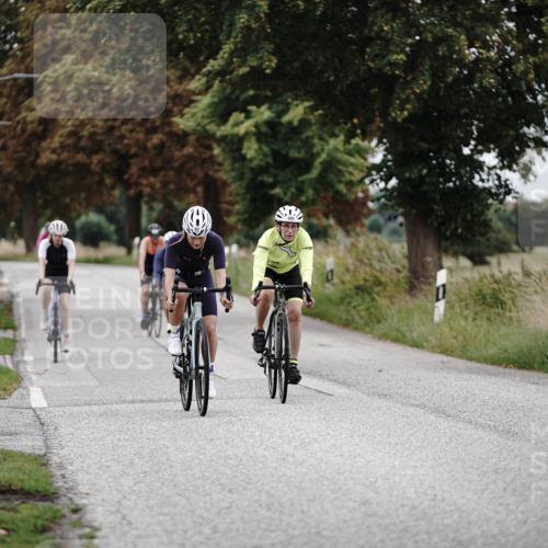 30.08.2026 - Elbe Triathlon Hamburg Michael Burmester http://msf.ph/oto/10074340 30.08.2026 10:47:05 Radfahren 518, 906, 923, 980, 997 meine-sportfotos.de