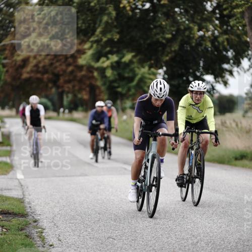 30.08.2026 - Elbe Triathlon Hamburg Michael Burmester http://msf.ph/oto/10074343 30.08.2026 10:47:07 Radfahren 518, 859, 906, 923, 980, 997 meine-sportfotos.de
