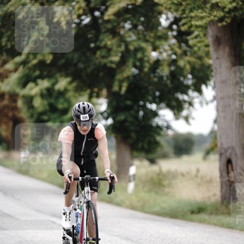 30.08.2026 - Elbe Triathlon Hamburg Michael Burmester http://msf.ph/oto/10074377 30.08.2026 10:47:30 Radfahren 854, 939, 944, 1040, 1111 meine-sportfotos.de