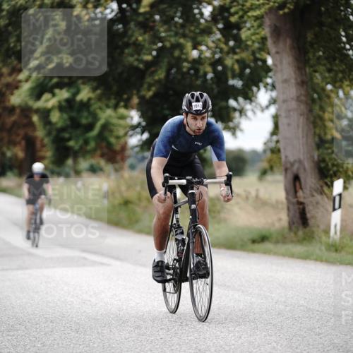 30.08.2026 - Elbe Triathlon Hamburg Michael Burmester http://msf.ph/oto/10074409 30.08.2026 10:47:49 Radfahren 808, 926, 934, 1013, 1076, 1335 meine-sportfotos.de