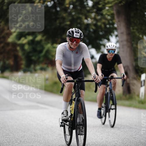 30.08.2026 - Elbe Triathlon Hamburg Michael Burmester http://msf.ph/oto/10074416 30.08.2026 10:47:51 Radfahren 926, 934, 1013, 1335 meine-sportfotos.de