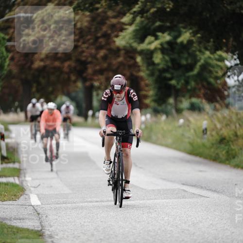 30.08.2026 - Elbe Triathlon Hamburg Michael Burmester http://msf.ph/oto/10074418 30.08.2026 10:47:54 Radfahren 926, 934, 954, 982, 1254, 1335 meine-sportfotos.de