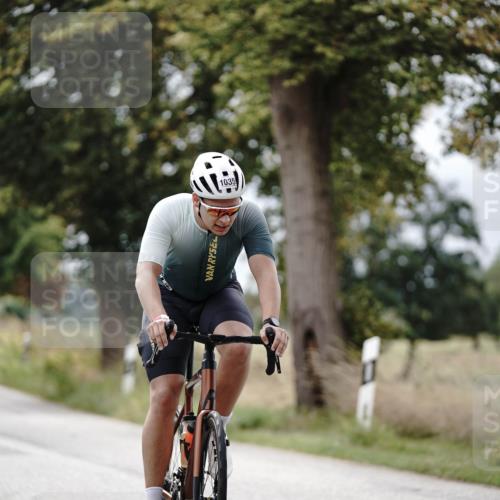 30.08.2026 - Elbe Triathlon Hamburg Michael Burmester http://msf.ph/oto/10074441 30.08.2026 10:48:08 Radfahren 836, 858, 1035, 1156 meine-sportfotos.de