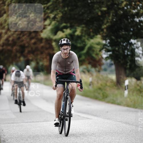 30.08.2026 - Elbe Triathlon Hamburg Michael Burmester http://msf.ph/oto/10074451 30.08.2026 10:48:18 Radfahren 891, 958, 995, 1059, 1070, 1083, 1174 meine-sportfotos.de