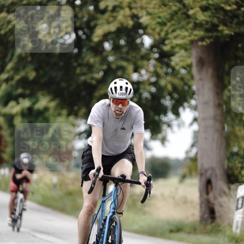 30.08.2026 - Elbe Triathlon Hamburg Michael Burmester http://msf.ph/oto/10074475 30.08.2026 10:48:33 Radfahren 919, 1091, 1142, 1148, 1209, 1246, 1289, 1308 meine-sportfotos.de