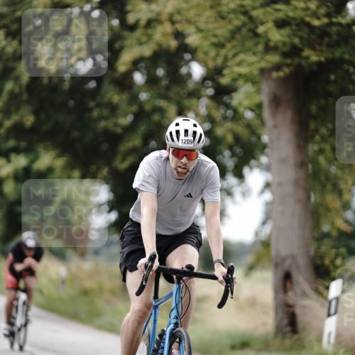 30.08.2026 - Elbe Triathlon Hamburg Michael Burmester http://msf.ph/oto/10074476 30.08.2026 10:48:33 Radfahren 919, 1091, 1142, 1148, 1209, 1246, 1289, 1308 meine-sportfotos.de