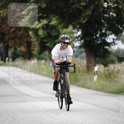 30.08.2026 - Elbe Triathlon Hamburg Michael Burmester http://msf.ph/oto/10074480 30.08.2026 10:48:36 Radfahren 919, 1091, 1148, 1209, 1246, 1256, 1289 meine-sportfotos.de