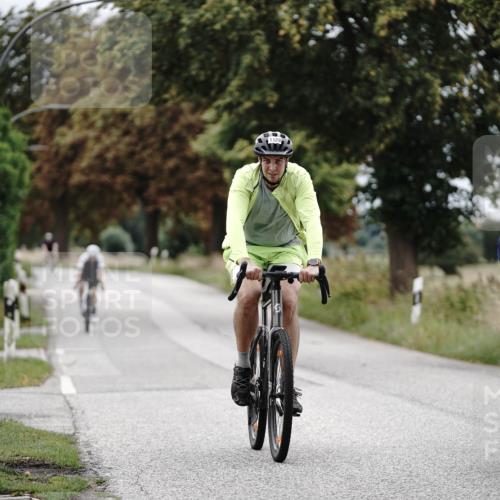 30.08.2026 - Elbe Triathlon Hamburg Michael Burmester http://msf.ph/oto/10074526 30.08.2026 10:49:13 Radfahren 1007, 1049, 1128 meine-sportfotos.de