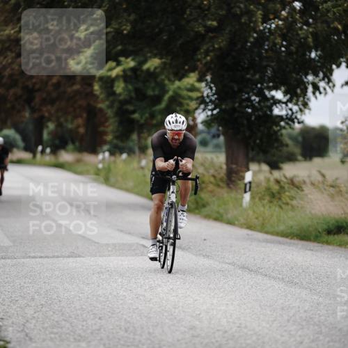 30.08.2026 - Elbe Triathlon Hamburg Michael Burmester http://msf.ph/oto/10074543 30.08.2026 10:49:28 Radfahren 1048, 1211, 1275, 1285 meine-sportfotos.de