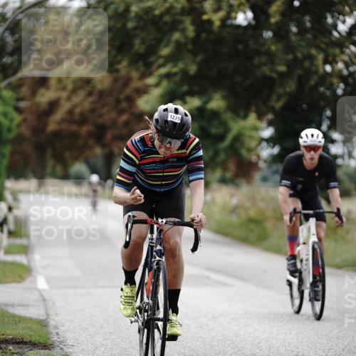 30.08.2026 - Elbe Triathlon Hamburg Michael Burmester http://msf.ph/oto/10074550 30.08.2026 10:49:32 Radfahren 1048, 1140, 1275 meine-sportfotos.de