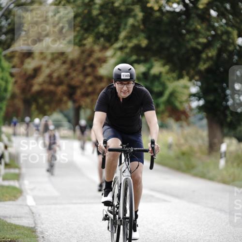 30.08.2026 - Elbe Triathlon Hamburg Michael Burmester http://msf.ph/oto/10074570 30.08.2026 10:50:16 Radfahren 833, 932, 1006, 1145, 1346, 1621 meine-sportfotos.de
