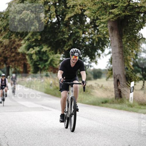 30.08.2026 - Elbe Triathlon Hamburg Michael Burmester http://msf.ph/oto/10074574 30.08.2026 10:50:18 Radfahren 833, 1006, 1145, 1204, 1346, 1621 meine-sportfotos.de