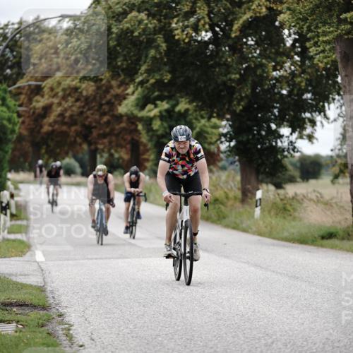 30.08.2026 - Elbe Triathlon Hamburg Michael Burmester http://msf.ph/oto/10074610 30.08.2026 10:50:35 Radfahren 999, 1069, 1255, 1266, 1269, 1319 meine-sportfotos.de