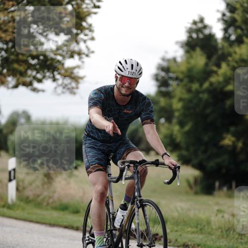 30.08.2026 - Elbe Triathlon Hamburg Michael Burmester http://msf.ph/oto/10074627 30.08.2026 10:50:47 Radfahren 1121 meine-sportfotos.de