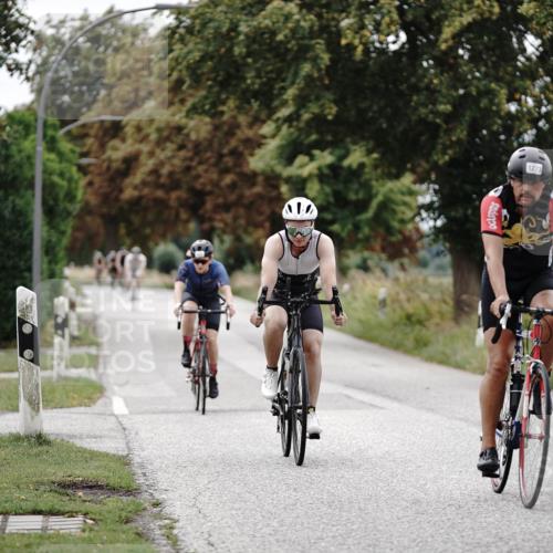 30.08.2026 - Elbe Triathlon Hamburg Michael Burmester http://msf.ph/oto/10074657 30.08.2026 10:51:13 Radfahren 943, 988, 1273, 1305, 1347 meine-sportfotos.de