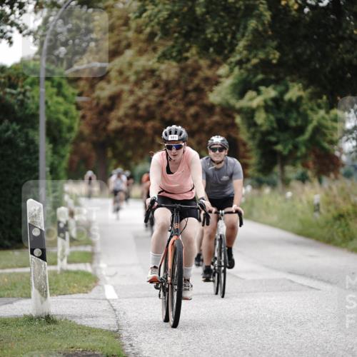 30.08.2026 - Elbe Triathlon Hamburg Michael Burmester http://msf.ph/oto/10074705 30.08.2026 10:51:52 Radfahren 901, 912, 1022, 1033, 1101, 1104, 1171, 1264 meine-sportfotos.de