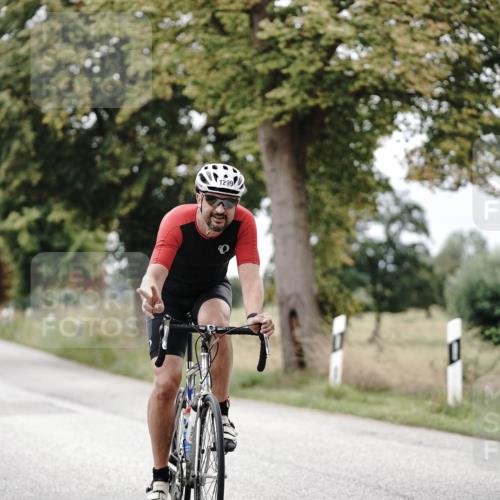 30.08.2026 - Elbe Triathlon Hamburg Michael Burmester http://msf.ph/oto/10074786 30.08.2026 10:52:54 Radfahren 1119, 1253, 1299 meine-sportfotos.de
