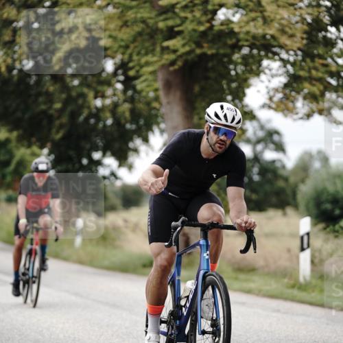 30.08.2026 - Elbe Triathlon Hamburg Michael Burmester http://msf.ph/oto/10074814 30.08.2026 10:53:15 Radfahren 455, 893, 1092, 1225, 1245, 1345 meine-sportfotos.de