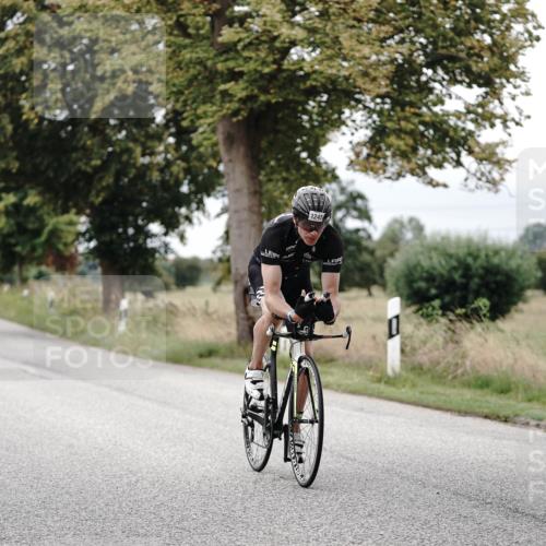 30.08.2026 - Elbe Triathlon Hamburg Michael Burmester http://msf.ph/oto/10074820 30.08.2026 10:53:18 Radfahren 893, 1073, 1210, 1225, 1245, 1345, 1442 meine-sportfotos.de