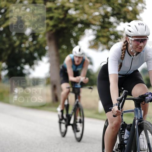 30.08.2026 - Elbe Triathlon Hamburg Michael Burmester http://msf.ph/oto/10074826 30.08.2026 10:53:24 Radfahren 893, 962, 998, 1073, 1210, 1306, 1442 meine-sportfotos.de
