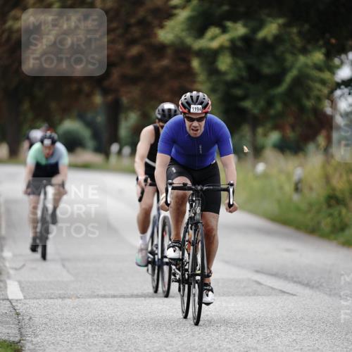 30.08.2026 - Elbe Triathlon Hamburg Michael Burmester http://msf.ph/oto/10074893 30.08.2026 10:54:46 Radfahren 993, 1194, 1282, 1446 meine-sportfotos.de