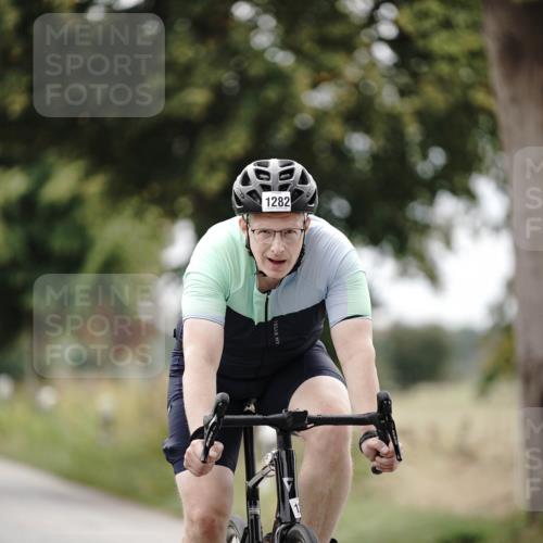 30.08.2026 - Elbe Triathlon Hamburg Michael Burmester http://msf.ph/oto/10074899 30.08.2026 10:54:49 Radfahren 993, 1062, 1176, 1194, 1208, 1282 meine-sportfotos.de