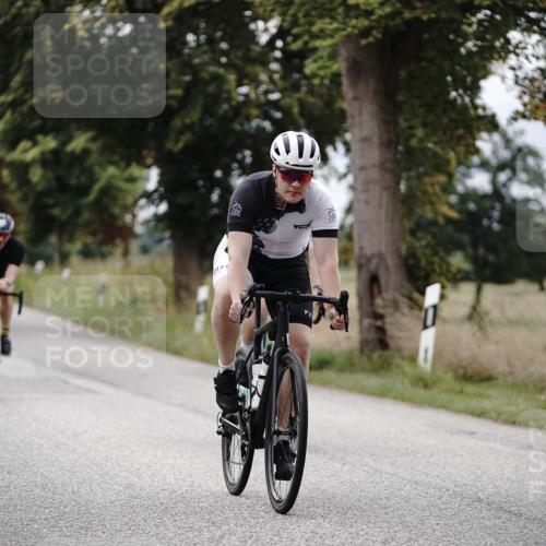 30.08.2026 - Elbe Triathlon Hamburg Michael Burmester http://msf.ph/oto/10074900 30.08.2026 10:54:55 Radfahren 1062, 1176, 1208, 1336 meine-sportfotos.de