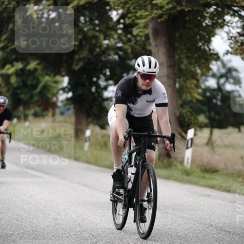 30.08.2026 - Elbe Triathlon Hamburg Michael Burmester http://msf.ph/oto/10074902 30.08.2026 10:54:55 Radfahren 1062, 1176, 1208, 1336 meine-sportfotos.de