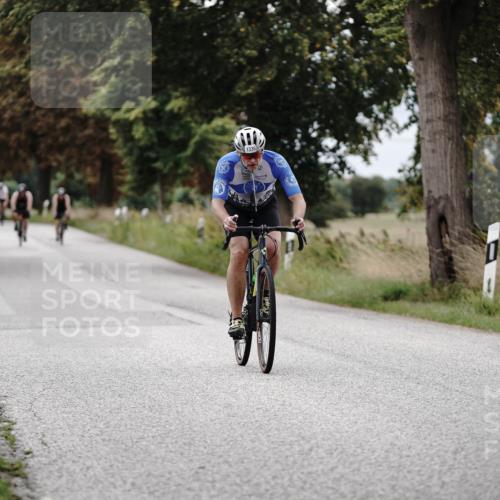 30.08.2026 - Elbe Triathlon Hamburg Michael Burmester http://msf.ph/oto/10074908 30.08.2026 10:55:00 Radfahren 1336, 1350 meine-sportfotos.de