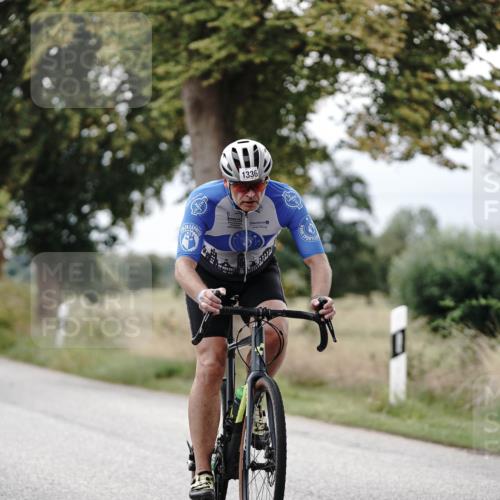 30.08.2026 - Elbe Triathlon Hamburg Michael Burmester http://msf.ph/oto/10074910 30.08.2026 10:55:01 Radfahren 1181, 1336, 1350 meine-sportfotos.de