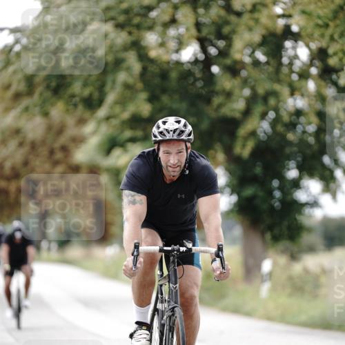 30.08.2026 - Elbe Triathlon Hamburg Michael Burmester http://msf.ph/oto/10074932 30.08.2026 10:55:21 Radfahren 1166, 1270, 1288 meine-sportfotos.de