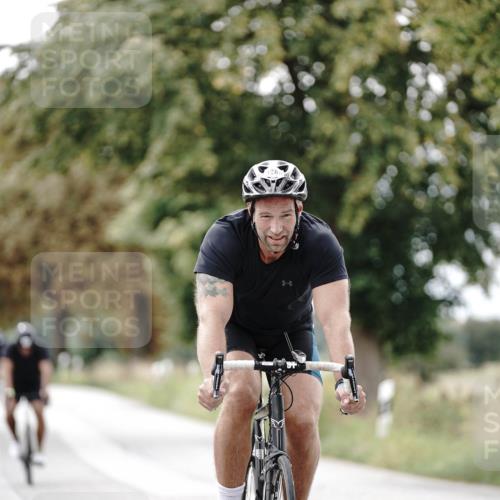 30.08.2026 - Elbe Triathlon Hamburg Michael Burmester http://msf.ph/oto/10074933 30.08.2026 10:55:21 Radfahren 1166, 1270, 1288 meine-sportfotos.de