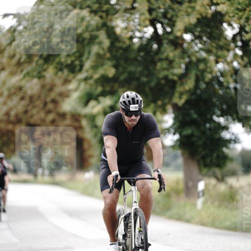 30.08.2026 - Elbe Triathlon Hamburg Michael Burmester http://msf.ph/oto/10074936 30.08.2026 10:55:24 Radfahren 1018, 1166, 1270, 1274, 1288 meine-sportfotos.de
