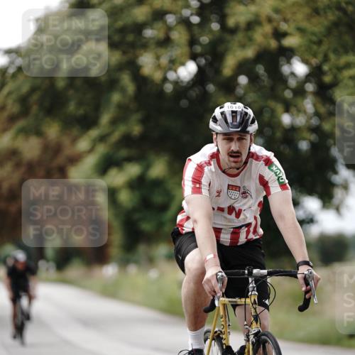 30.08.2026 - Elbe Triathlon Hamburg Michael Burmester http://msf.ph/oto/10074945 30.08.2026 10:55:30 Radfahren 1018, 1198, 1238, 1270, 1274, 1440 meine-sportfotos.de