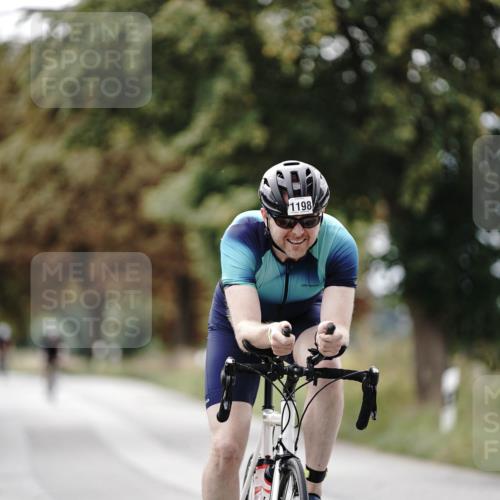 30.08.2026 - Elbe Triathlon Hamburg Michael Burmester http://msf.ph/oto/10074955 30.08.2026 10:55:36 Radfahren 1198, 1238, 1440 meine-sportfotos.de