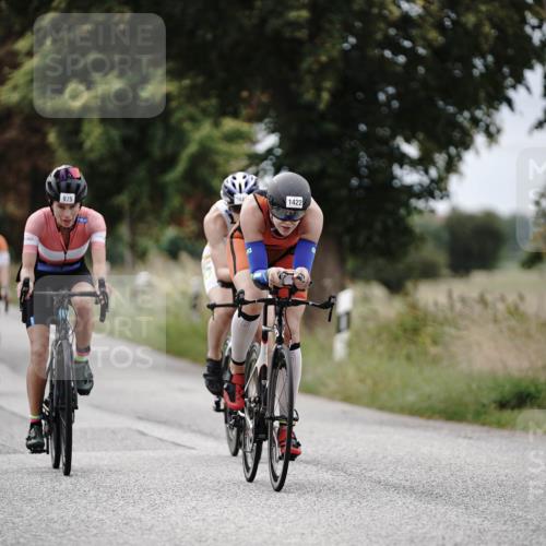 30.08.2026 - Elbe Triathlon Hamburg Michael Burmester http://msf.ph/oto/10074964 30.08.2026 10:55:50 Radfahren 975, 1138, 1206, 1252, 1422, 1441 meine-sportfotos.de