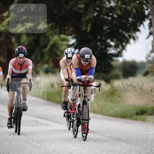 30.08.2026 - Elbe Triathlon Hamburg Michael Burmester http://msf.ph/oto/10074965 30.08.2026 10:55:50 Radfahren 975, 1138, 1206, 1252, 1422, 1441 meine-sportfotos.de