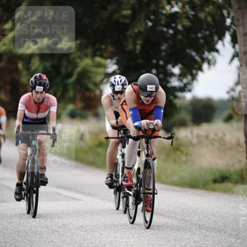 30.08.2026 - Elbe Triathlon Hamburg Michael Burmester http://msf.ph/oto/10074966 30.08.2026 10:55:51 Radfahren 975, 1138, 1206, 1252, 1422, 1441 meine-sportfotos.de