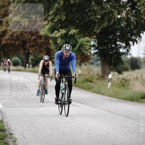 30.08.2026 - Elbe Triathlon Hamburg Michael Burmester http://msf.ph/oto/10074980 30.08.2026 10:56:26 Radfahren 1248, 1294, 1439 meine-sportfotos.de