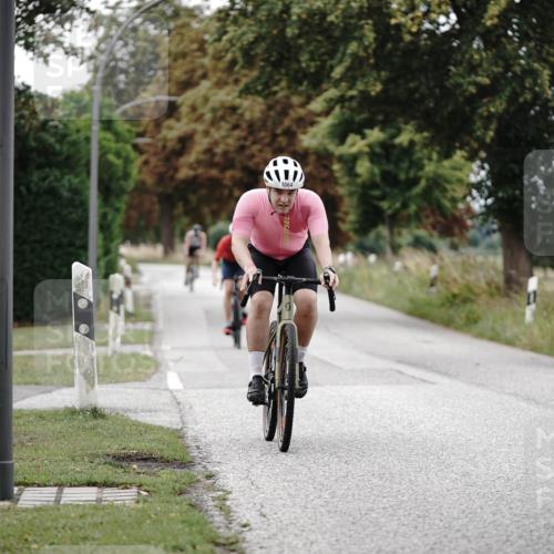 30.08.2026 - Elbe Triathlon Hamburg Michael Burmester http://msf.ph/oto/10075014 30.08.2026 10:57:04 Radfahren 1064, 1144, 1151, 1178, 1284, 1314, 1444 meine-sportfotos.de