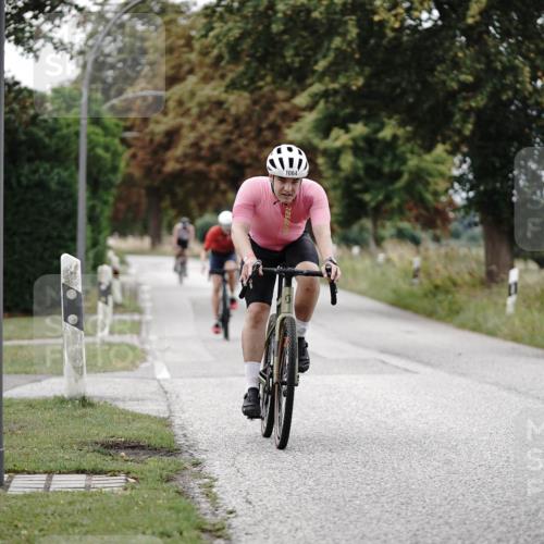 30.08.2026 - Elbe Triathlon Hamburg Michael Burmester http://msf.ph/oto/10075015 30.08.2026 10:57:04 Radfahren 1064, 1144, 1151, 1178, 1284, 1314, 1444 meine-sportfotos.de