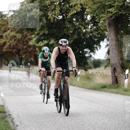30.08.2026 - Elbe Triathlon Hamburg Michael Burmester http://msf.ph/oto/10075041 30.08.2026 10:57:33 Radfahren 1081, 1150, 1250, 1262, 1343, 1375 meine-sportfotos.de